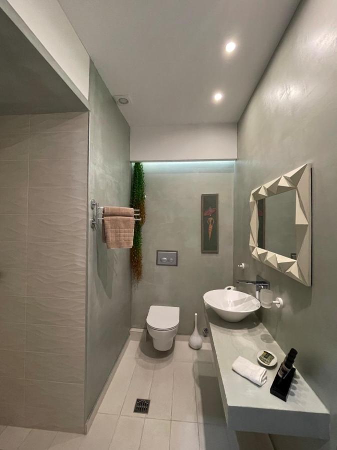 Raffinato Suite Kavála Luaran gambar